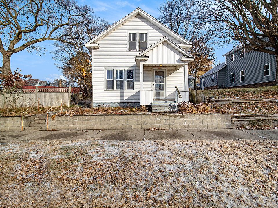 1st image of 603 E Dowland St