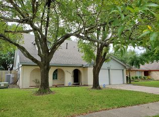 10223 Kirkdale Dr, Houston, TX 77089