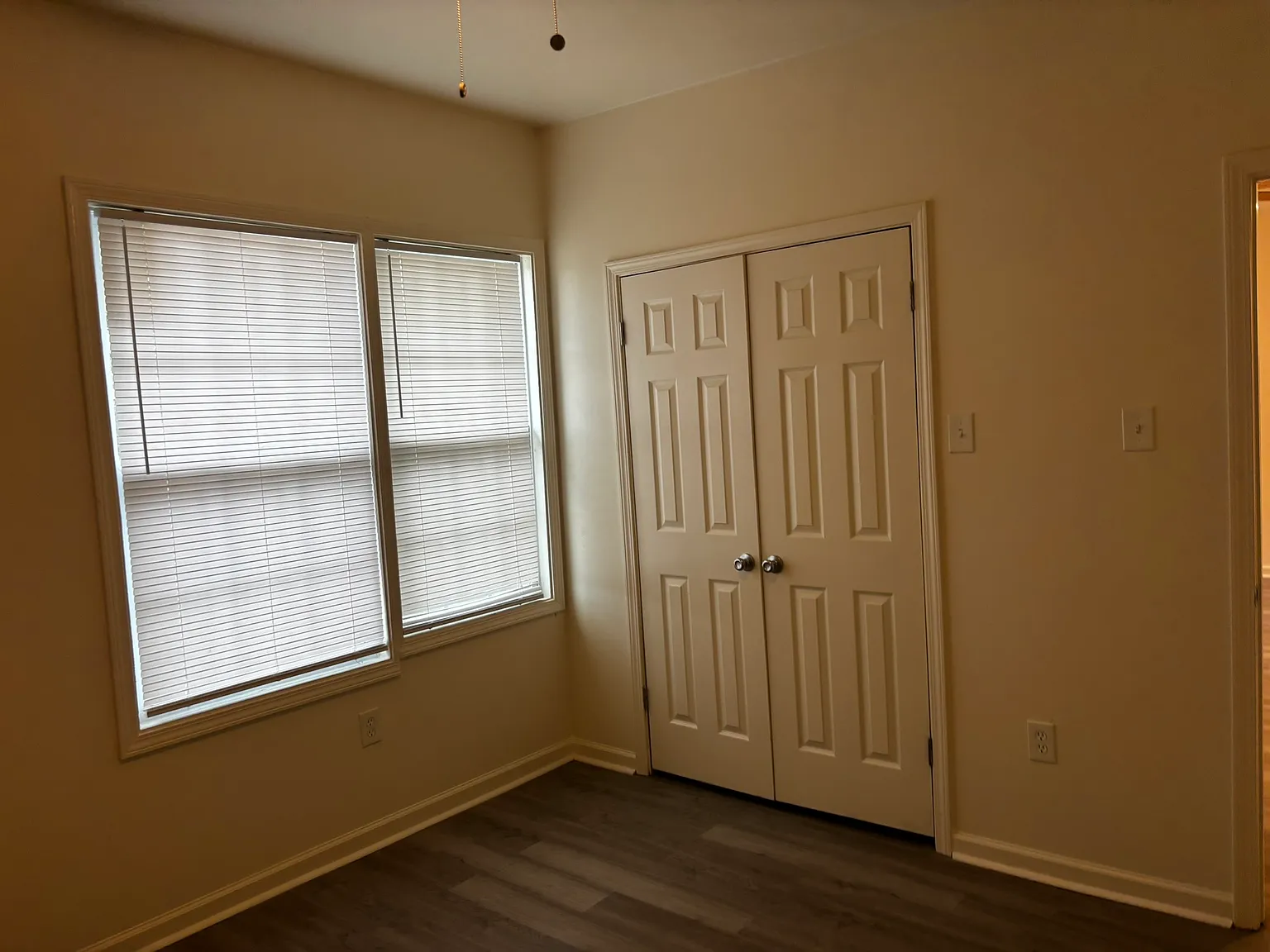 2 bed, 850 sqft, $1,000 — Photo 2