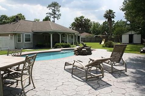 4th image of 818 Lake Vermillion Ct