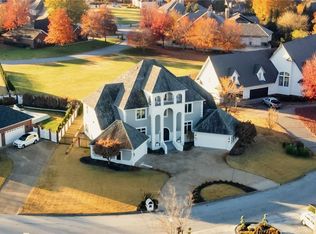 84 W Champions Blvd, Rogers, AR 72758