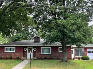 2 Roman Rd, Beacon, NY 12508