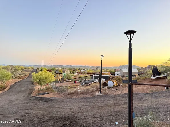 40710 N 12TH Street, Phoenix, AZ 85086