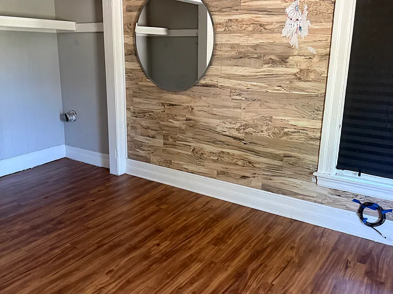 81 N Lynn Ave — Photo 7