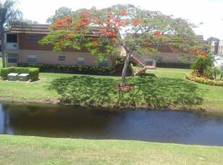 697 Flanders Dr, Delray Beach, FL 33484