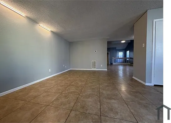 13616 Garden Grove Ct — Photo 6