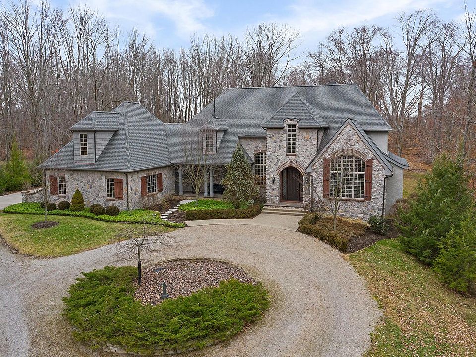 1st image of 104 Redstone Ct