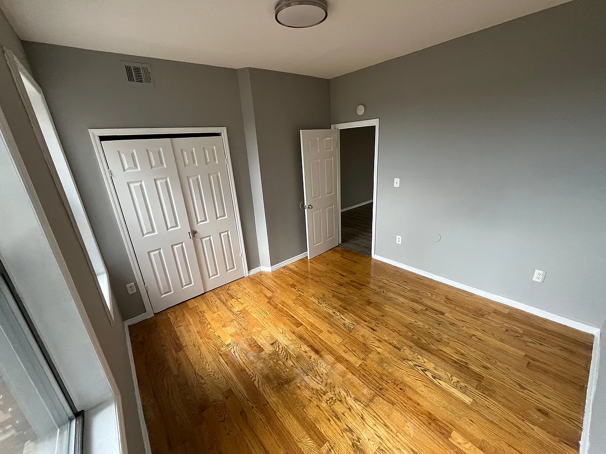 Building Photo - 47 Milford Ave #10A
