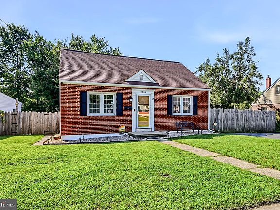 3rd image of 2304 Henlopen Ave