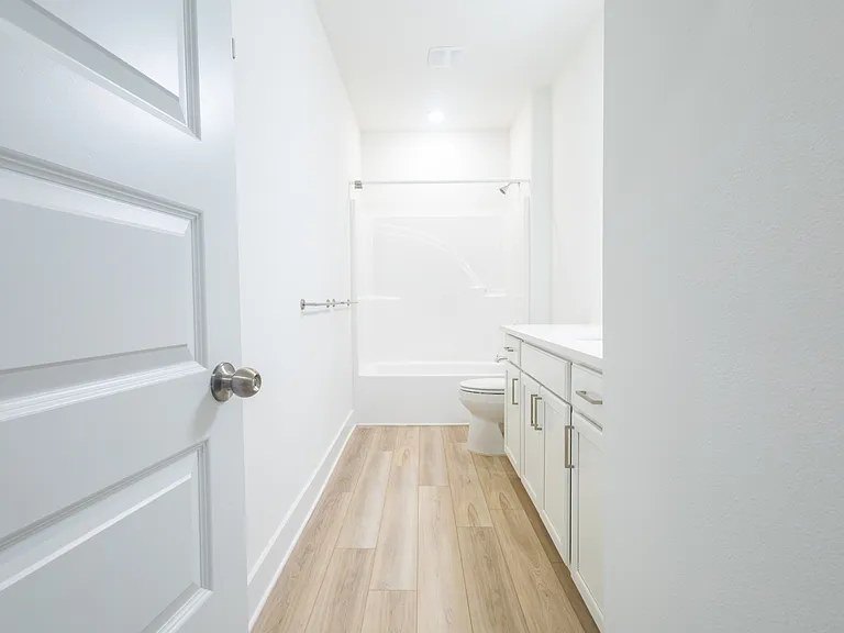5320 Cornwall Dr — Photo 23