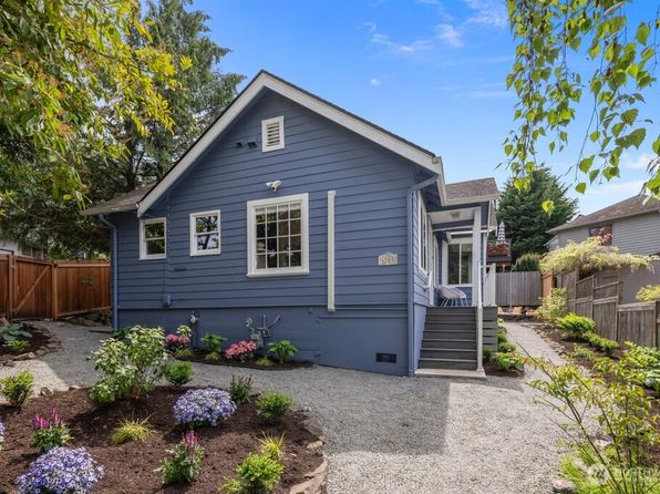 4505 SW Brace Point Drive, Seattle, WA 98136