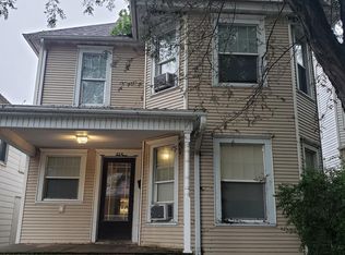 314 W 8th St, Muscatine, IA 52761