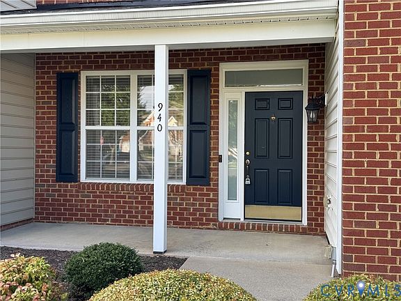2nd image of 940 Jamerson Ln
