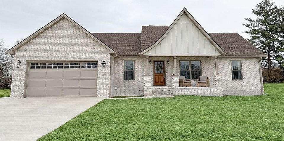 1st image of 108 Thorn Side Dr