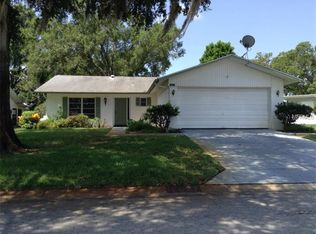 10627 Mira Vista Dr, Port Richey, FL 34668