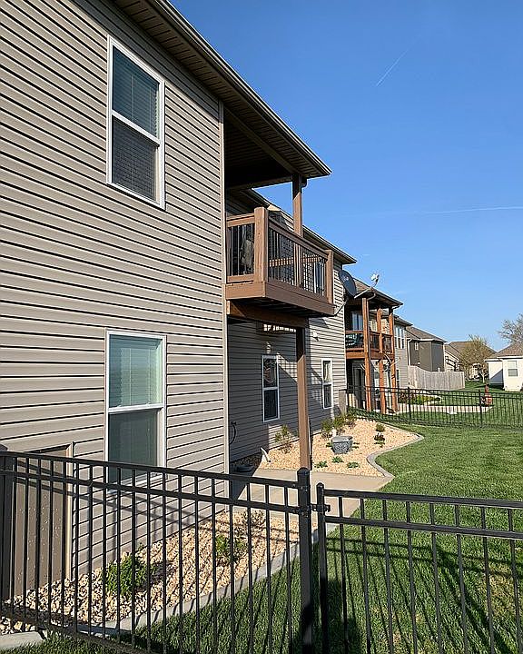 4500 Greystone Dr, Saint Joseph, MO 64505 Zillow