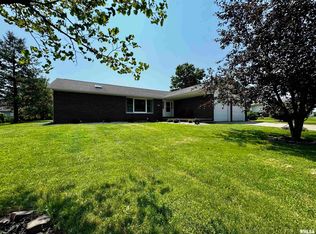 1209 Thomas St, Macomb, IL 61455