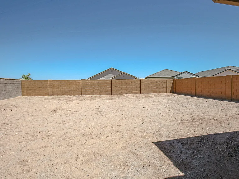40120 W Venture Rd — Photo 31