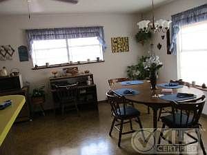 Eating Area in kitchen