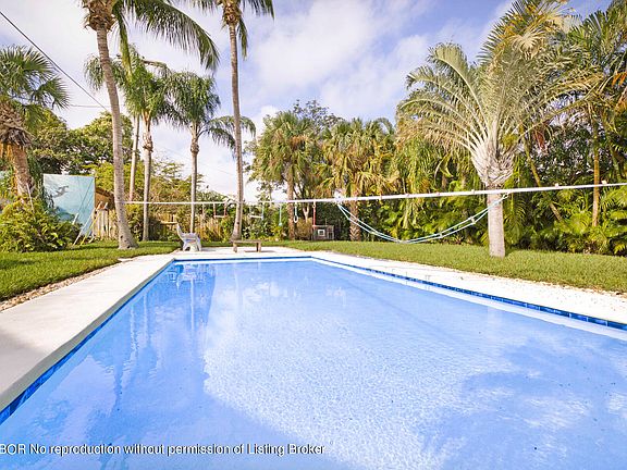4th image of 4507 N Flagler Dr