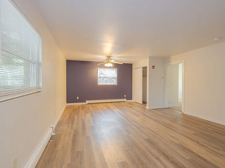 836 Vine Ave — Photo 7
