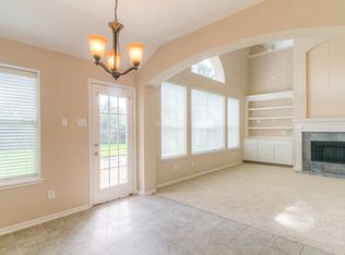 13522 Monteigne Ln, Cypress, TX 77429