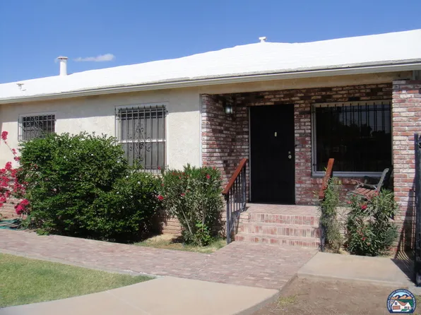 211 Solano Ave, El Centro, CA 92243