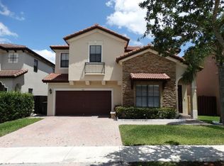 671 SE 37th Pl, Homestead, FL 33033