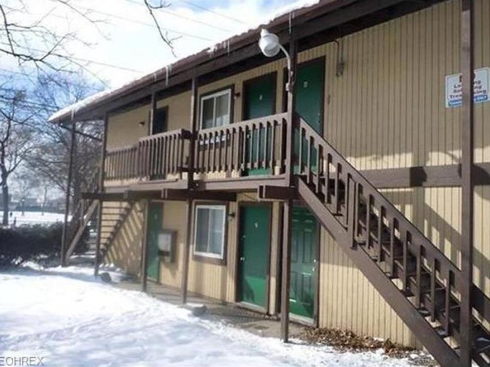 1st image of 110 N College St APT 1