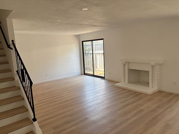 4th image of 2001 Contra Costa Ave