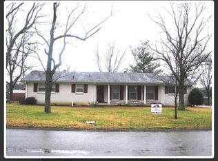 144 Oak Park Dr, Nashville, TN 37207