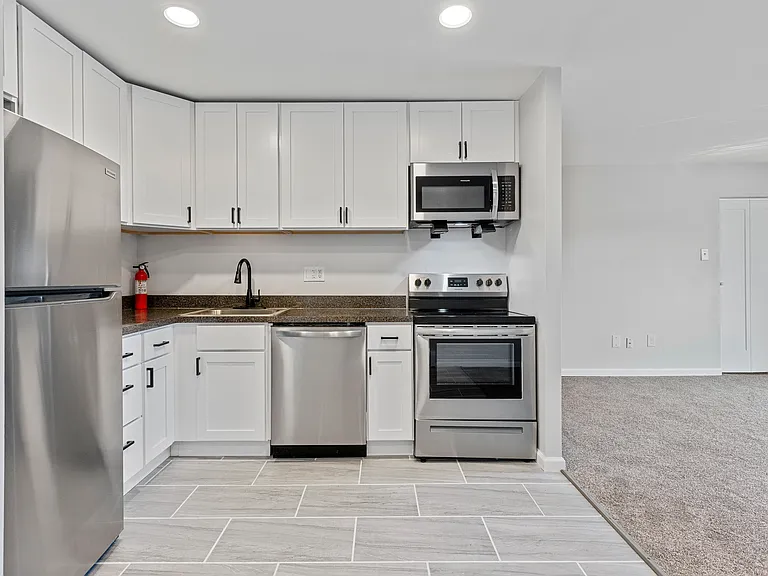 Rustic Village Apartments & Townhomes — Photo 34