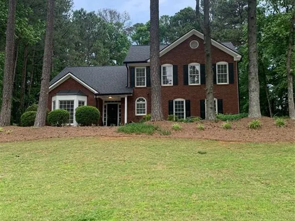 1450 Gran Forest Dr, Cumming, GA 30041