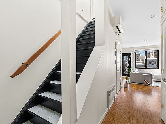 5th image of 494 President St #3