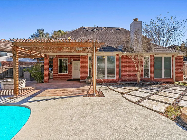 20510 Pioneer Bend Ct — Photo 7