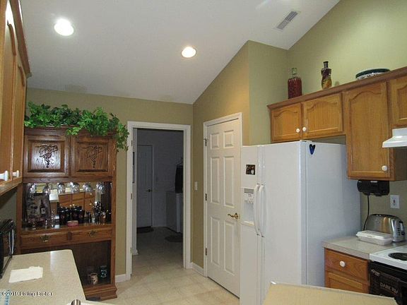 5th image of 6800 River Pointe Pl