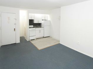 220 1st Ave #5B, New York, NY 10009
