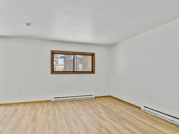 5th image of 410 Pearl St #1