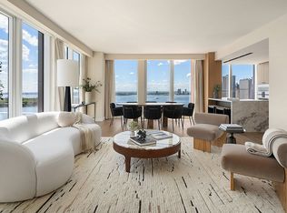 50 Bridge Park Dr #25AE, Brooklyn, NY