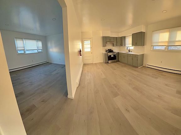 2nd image of 118 Maple Ave Floor 2