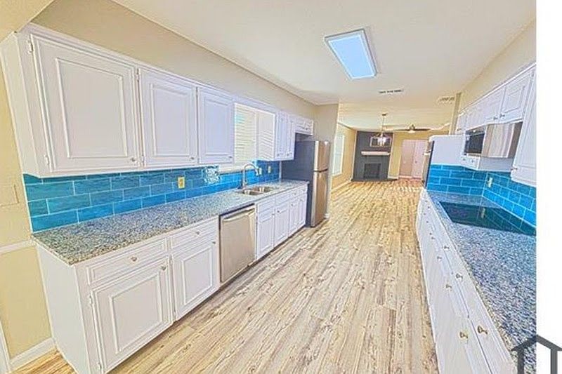 1st image of 534 Shennandoah Dr