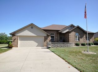 1704 N Bob O Link Dr, Muncie, IN