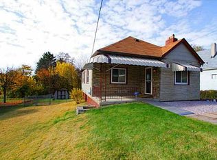 8 Brentwood Dr, Mc Kees Rocks, PA 15136