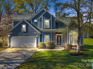 12743 Netherhall Dr, Charlotte, NC 28269