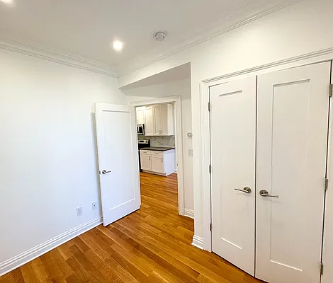 Rented by Silver Line Realty Group NY LLC | media 3