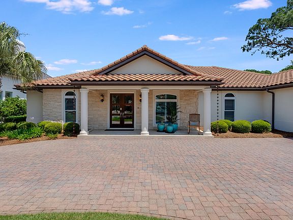 2nd image of 3206 Bay Estates Cir