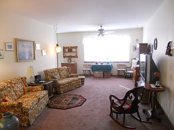 2nd image of 21026 W Braxton Ln