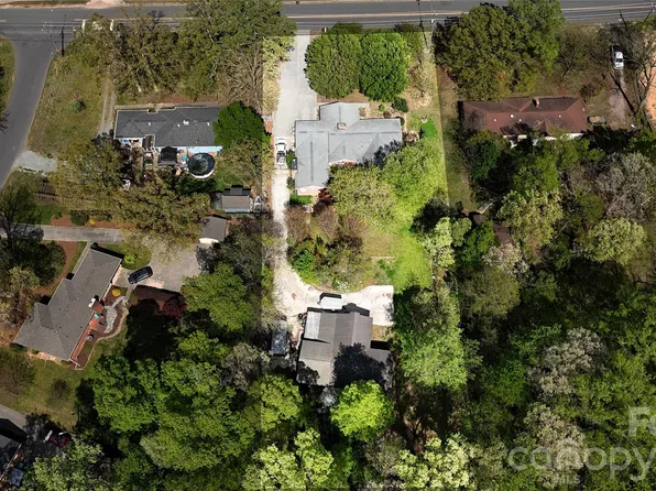 1319 Cathey Rd, Charlotte, NC 28214