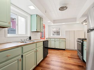 1907 Fox Way, Pittsburgh, PA 15203