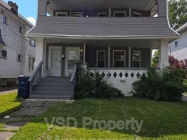 3694 E 147th St #Up, Cleveland, OH 44120